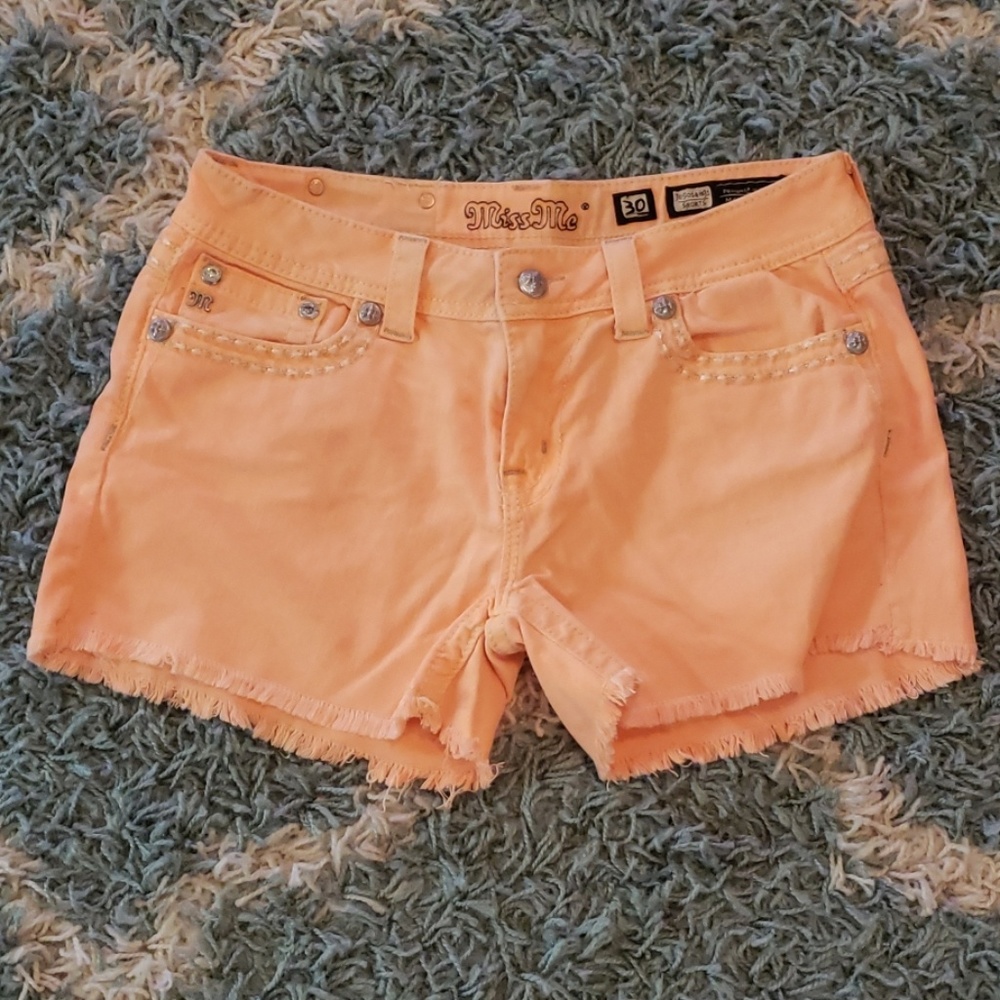 Miss Me brand size 30 orange shorts
